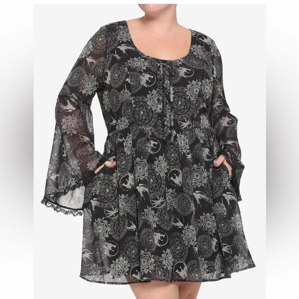 The Witcher Yennefer Symbols Bell Sleeve
Dress Plus Size